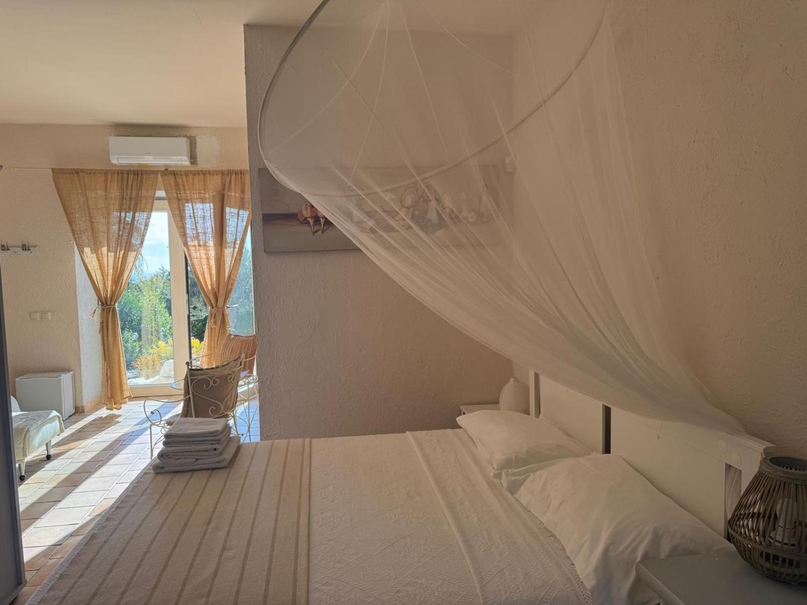 Bed and Breakfast Poggio Bellavista Sampieri Exterior foto