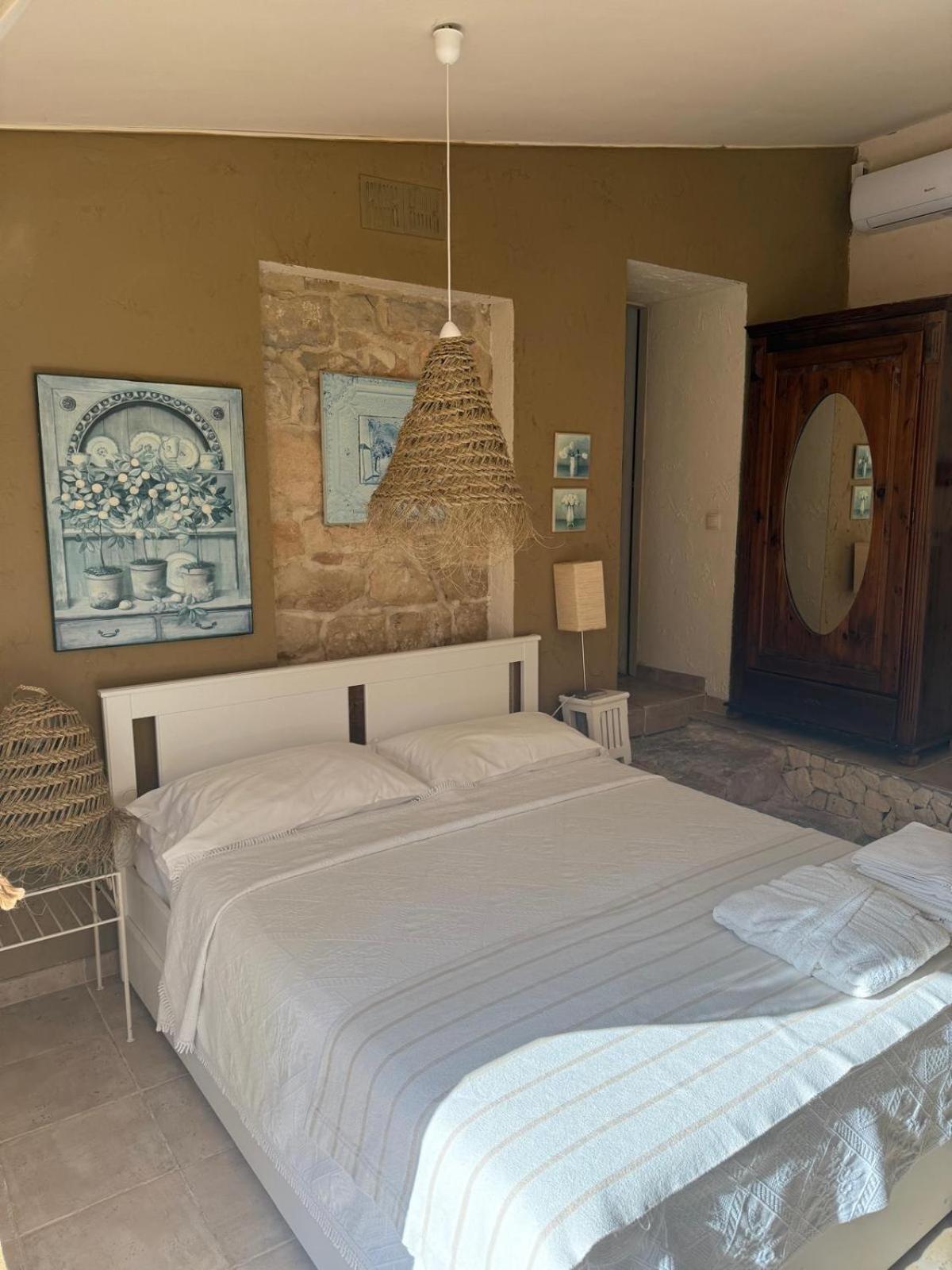 Bed and Breakfast Poggio Bellavista Sampieri Exterior foto